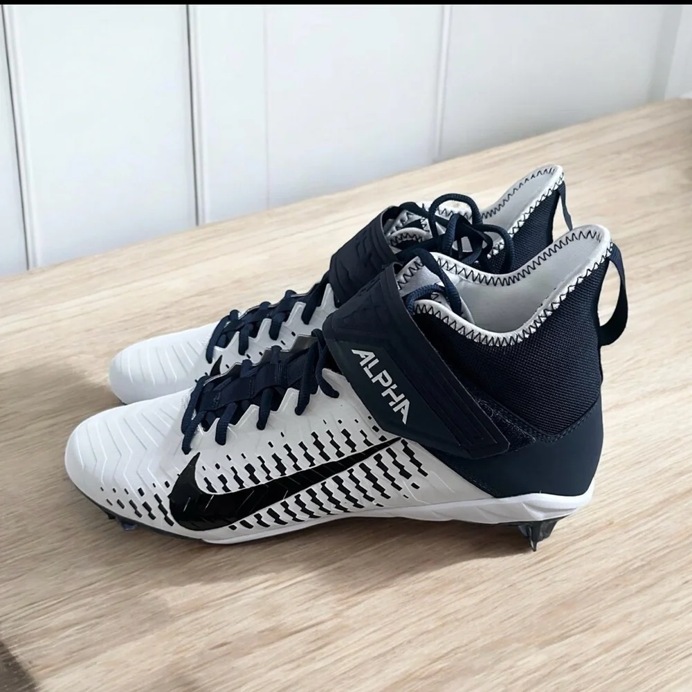 New Men’s Nike Alpha Menace Pro 2‎ White Navy Football Cleats Shoes size 12.5